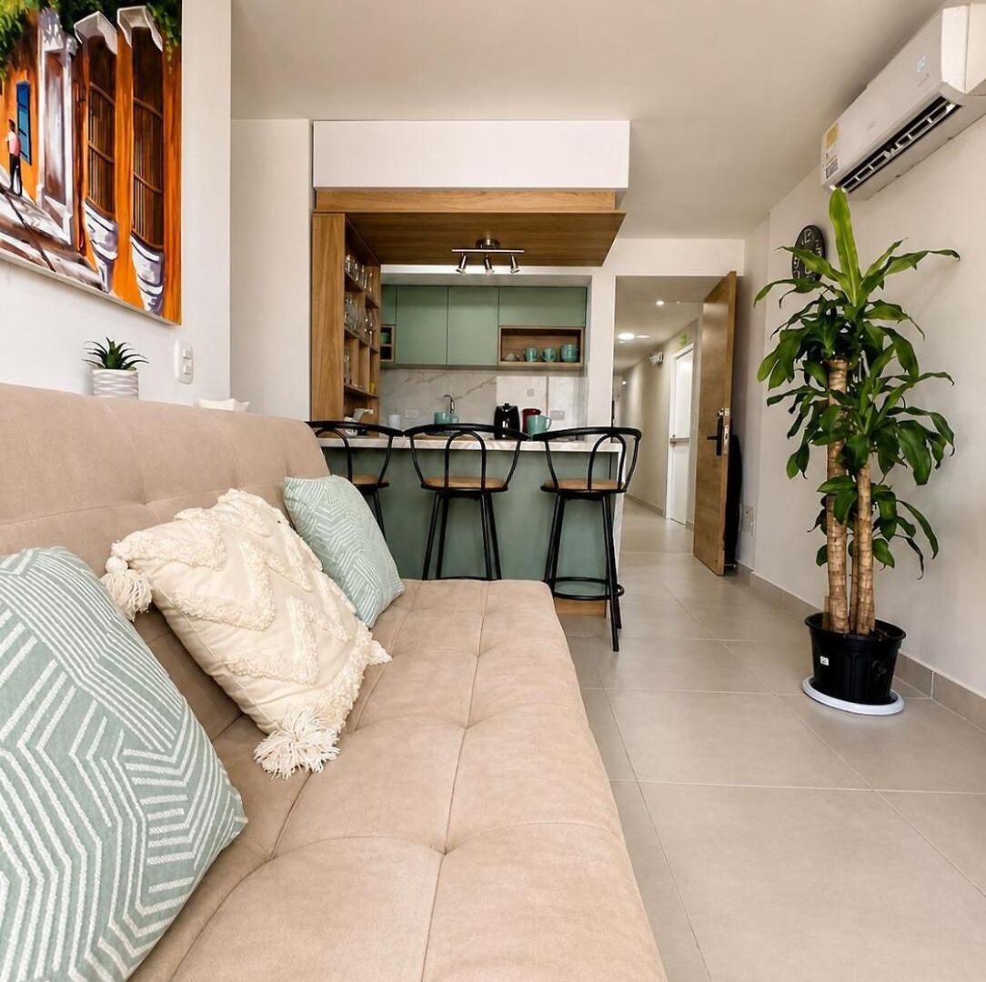 Caribbean Deluxe, Pool, Views & Wifi Apartamento