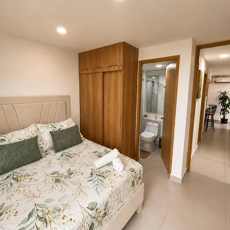 Apartamento Caribbean Deluxe, Pool, Views & Wifi